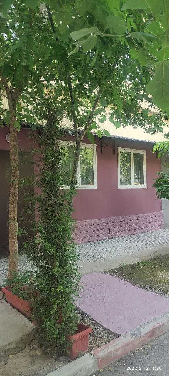 Сдается в аренду Яккасарайский район 4 комнатная квартира на 1×2 этаже