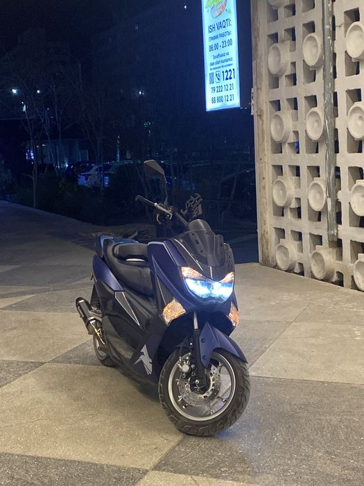 Продается скутер N Max в хорошем состоянии с допами