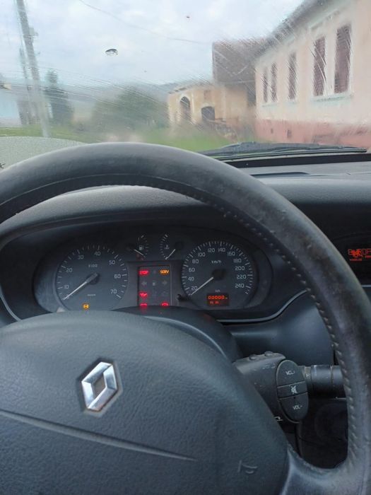 Vând Renault Megane