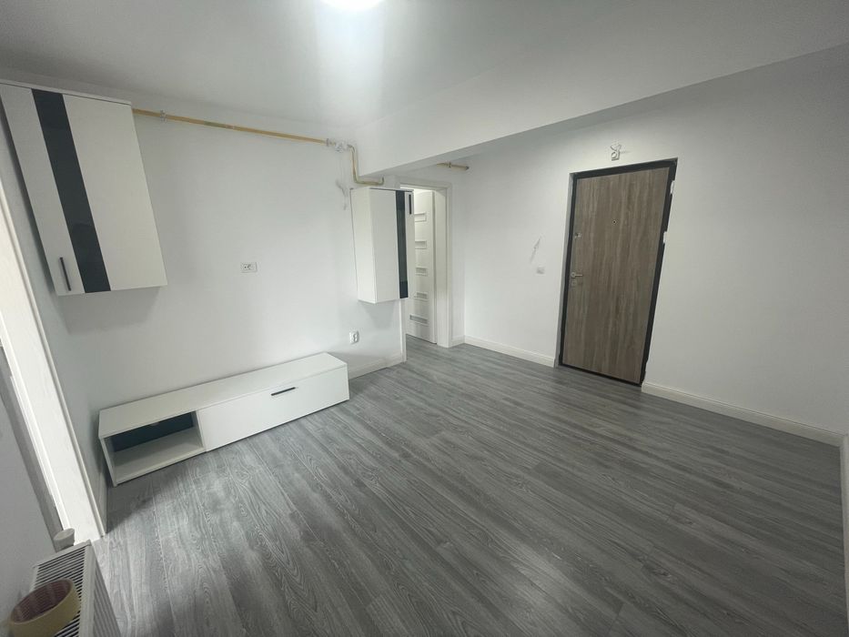 Inchiriez Apartament 2 camere Slatina