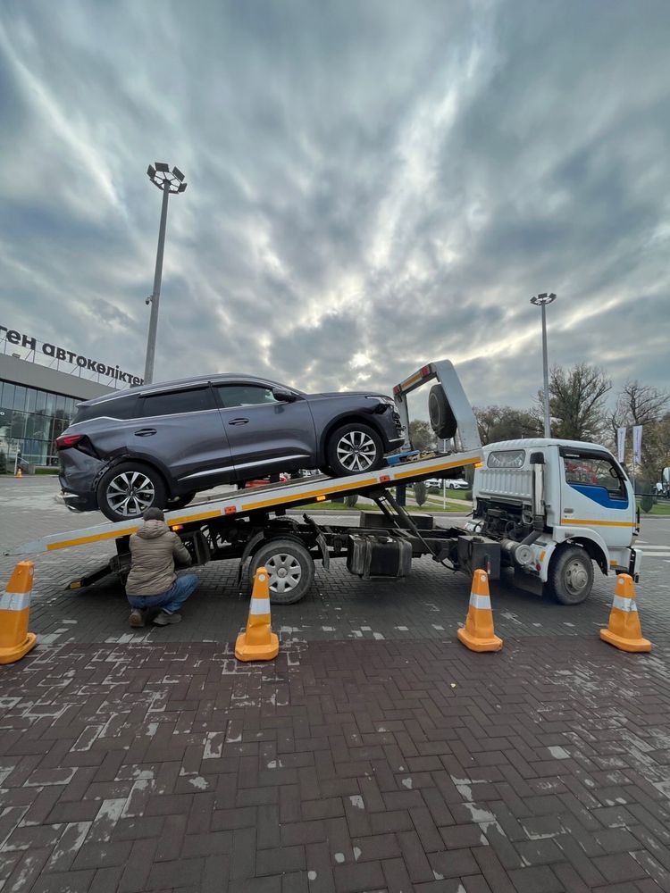 Услуги эвакуатора Алматы недорого