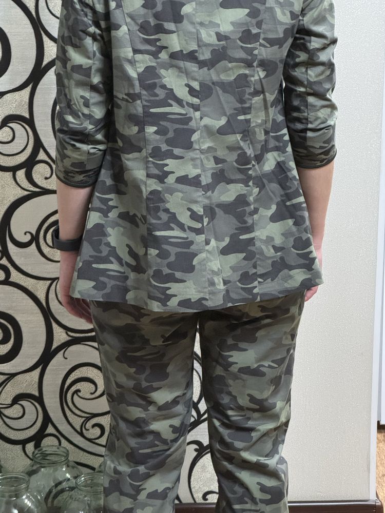 Костюм миллитари