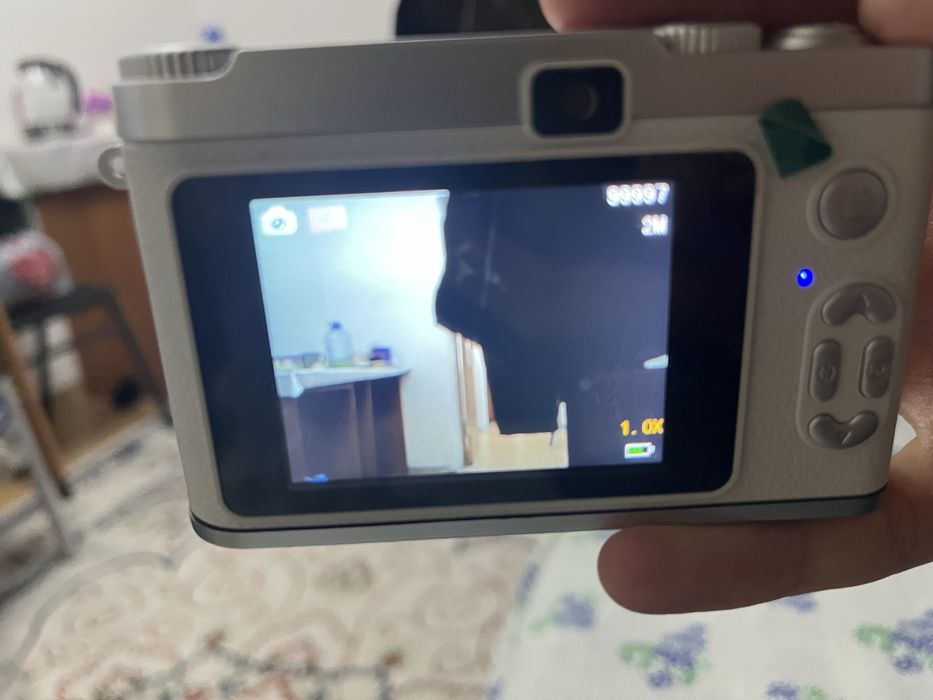 Фотоаппарат Digital camera