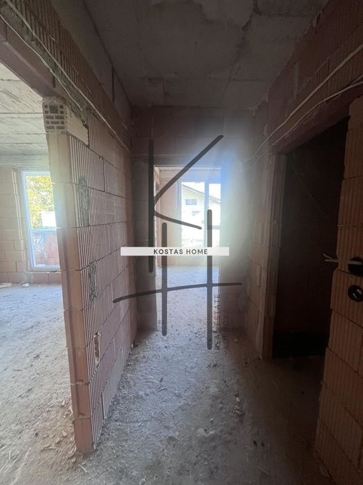 Продава се Двустаен апартамент в Варна, Виница - 62 кв.м за 1178 €/кв.м - Снимка #1