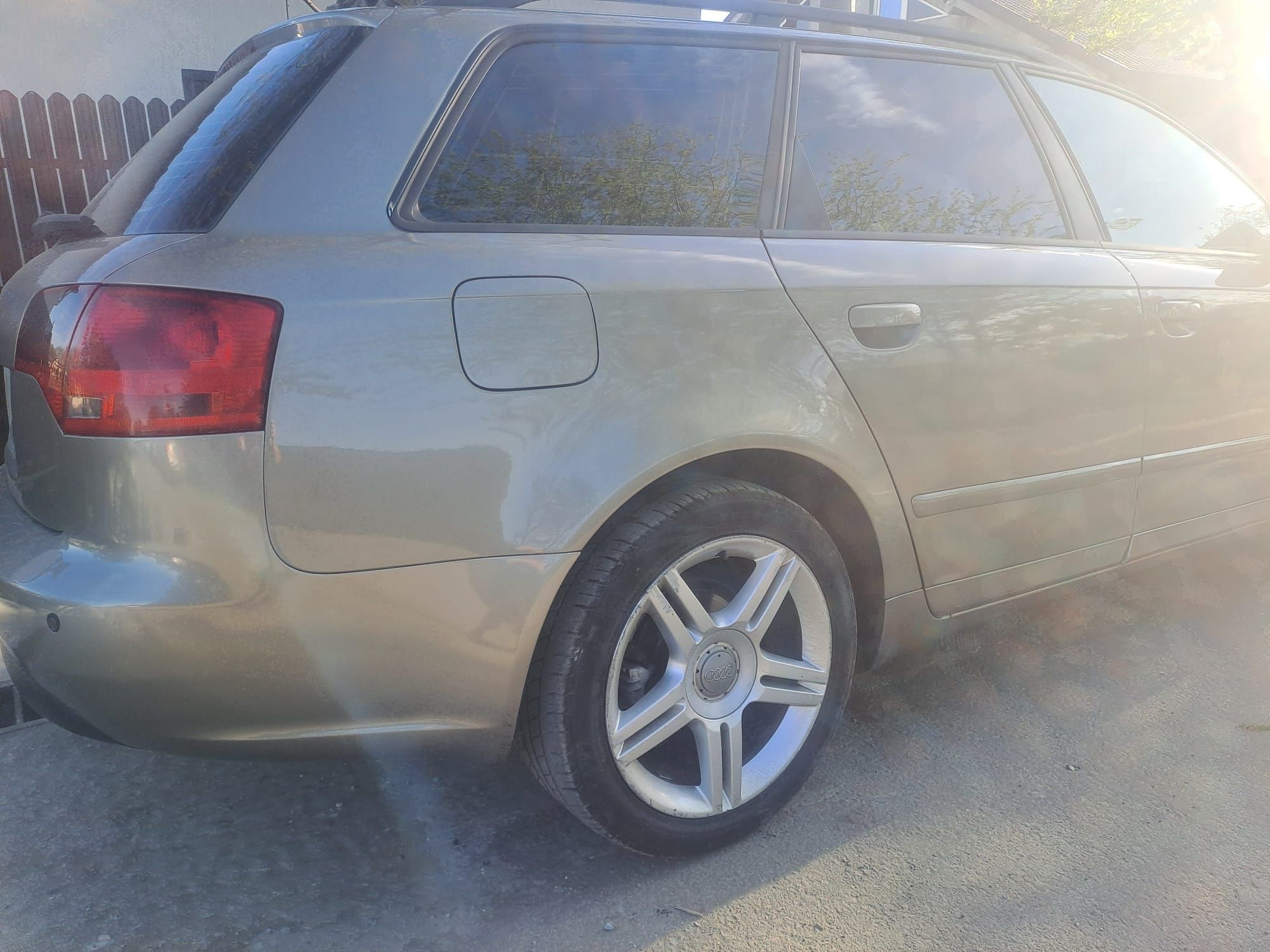 Audi a4 b7 2.0tdi 140cp