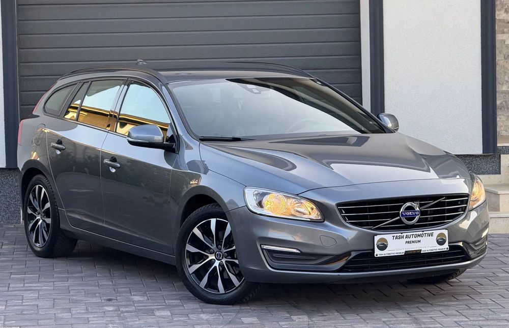 Volvo V60 RAR Efectuat / D2 - 120 CP / GARANTIE 1 AN Inclusa !