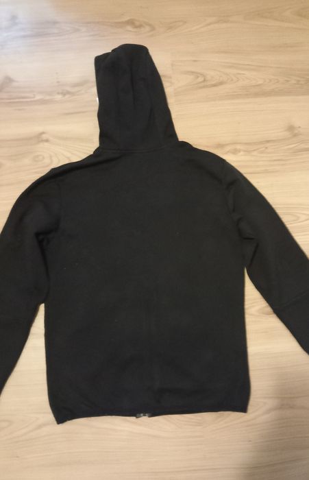 Tech fleece negru S generația veche purtat