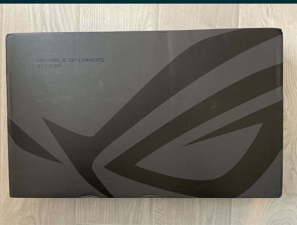 Laptop Gaming ASUS ROG Zephyrus G16 GU605MI 16” I7 ultra 1TB 16 Gb Nou