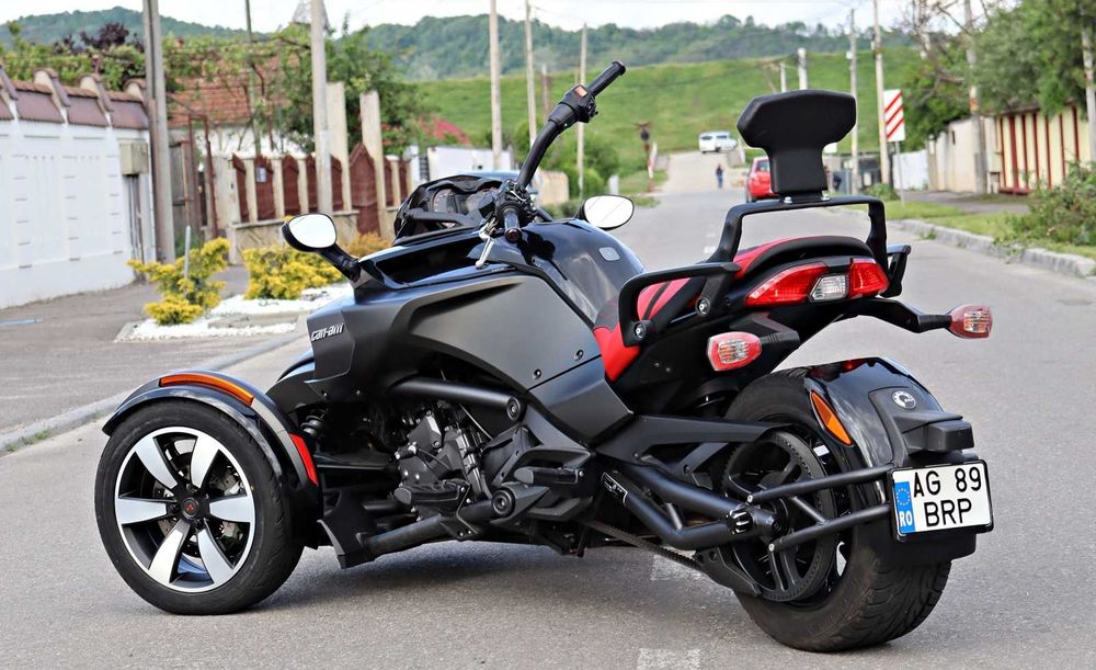 CAN AM SPYDER F3S / 2019 / 8100 KM / Personalizat / Negru Matt / 115CP