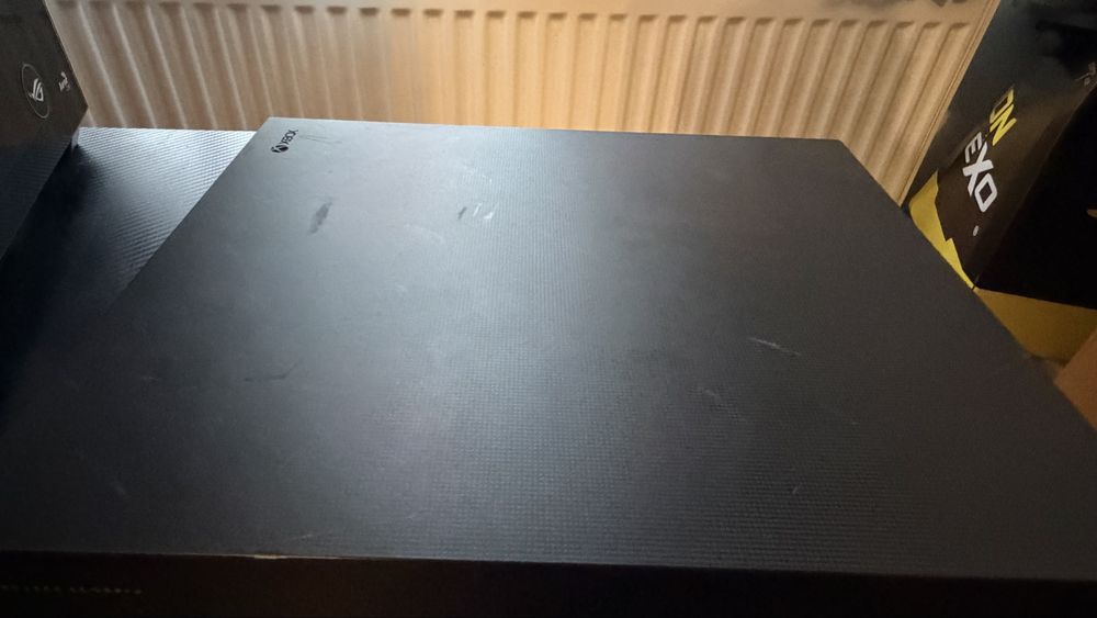 Vand xbox one x 1tb