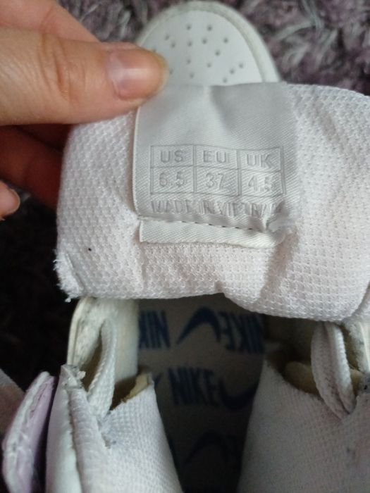 Nike Jordan 1 mid Glitter Swoosh  dama