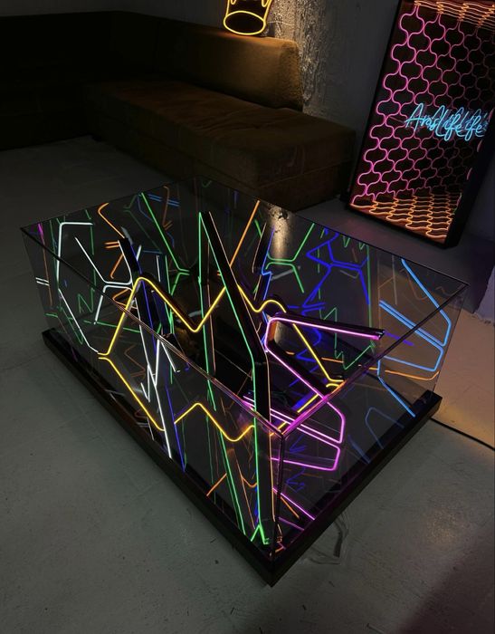 Дизайнерска инфинити Маса / Infinity Table