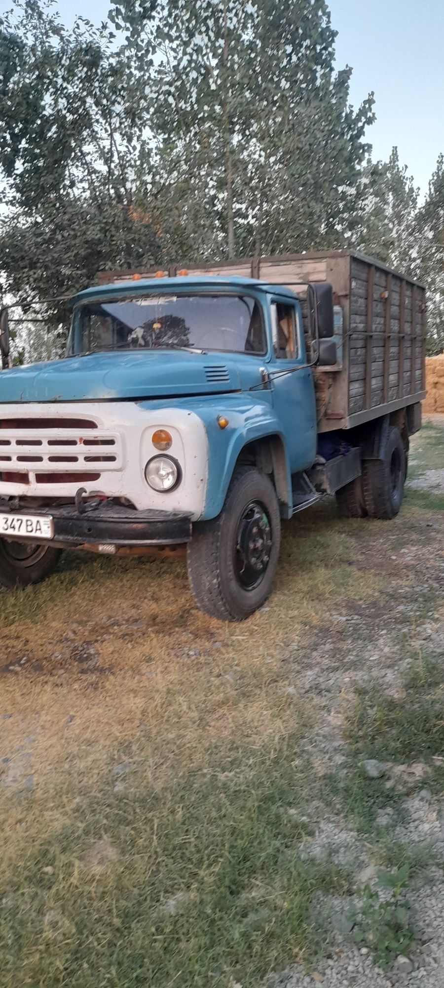 Zil 130 bortli tentli