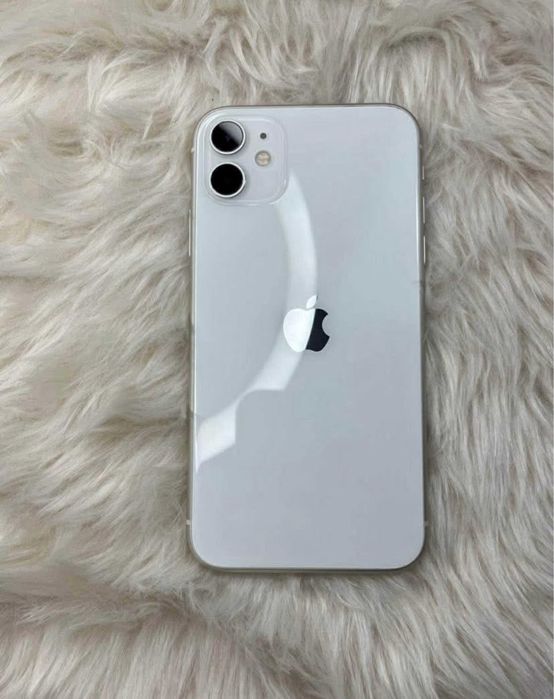 iPhone 11 / ALB / 92% / Totul Original