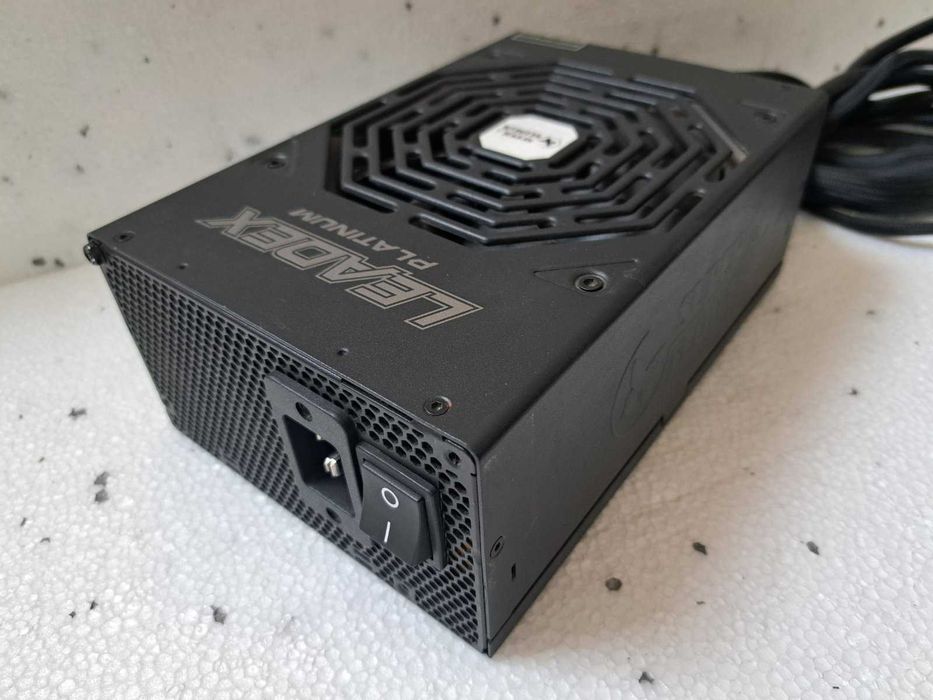 Захранване 1600W Super Flower Leadex Platinum