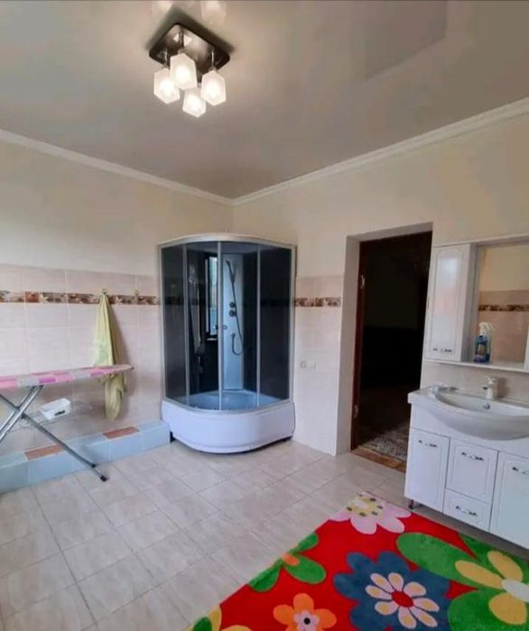 Продам душевую кабину