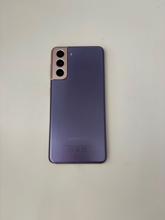 Продам Samsung Galaxy S21 5G 256 GB Violet в идеальном состоянии