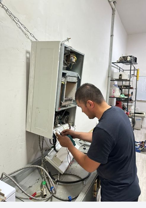 Ремонт и установка котел пеш, газовых колонок,  Ariston | Алматы