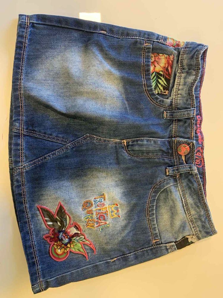 Детска дънкова поличка на Desigual