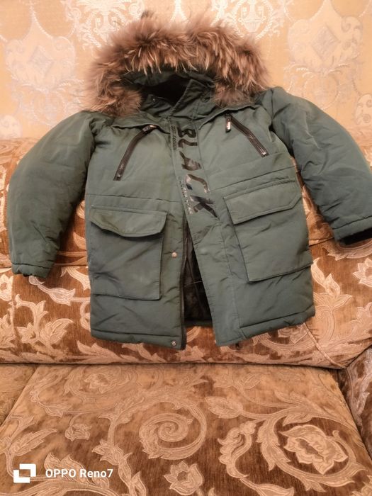 Продам детский зимний пуховик для мальчика