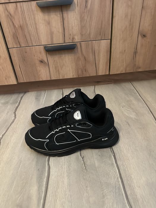 Dior b30 black reflective
