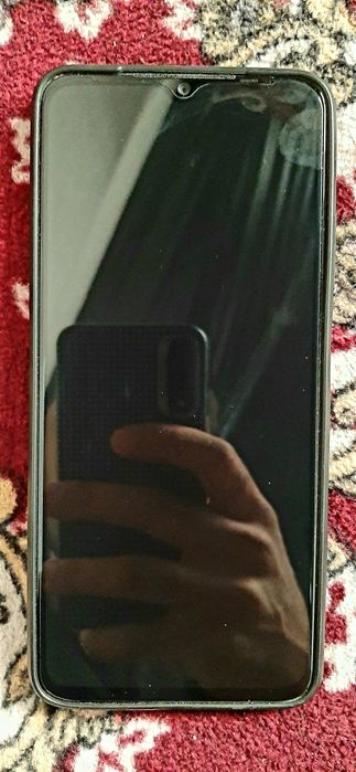 Sotiladi Infinix HOT 30i