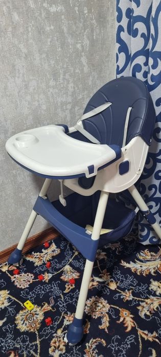 Bolalar ovqatlanish stuli