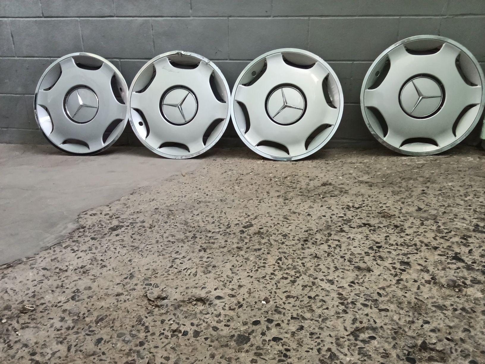 Mercedes калпак R16