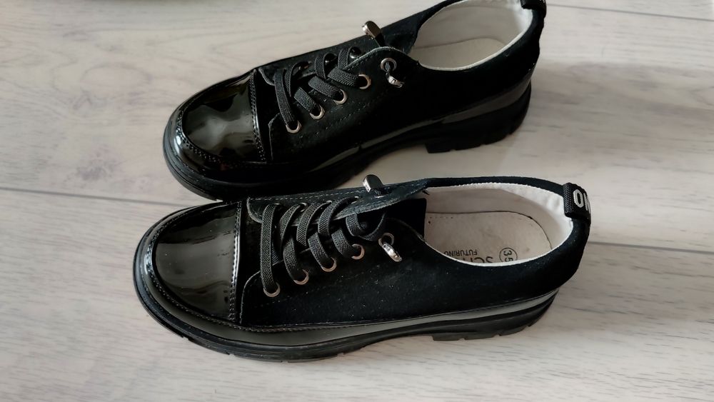 Туфли лакированные