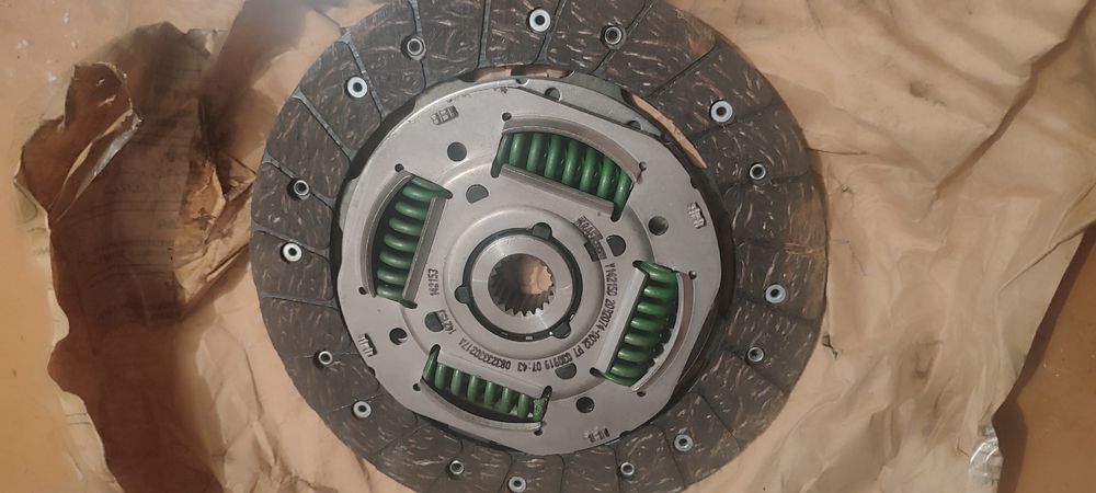 Продам сцепление на Ниву, новое! 25к возможен торг