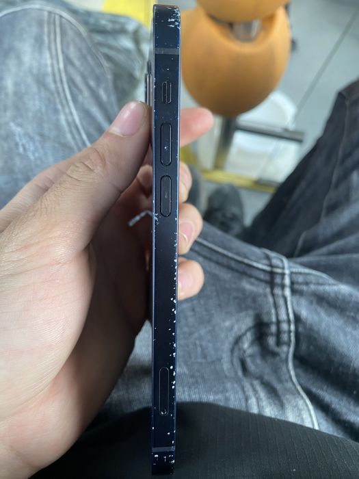 Vand urgent Iphone 12