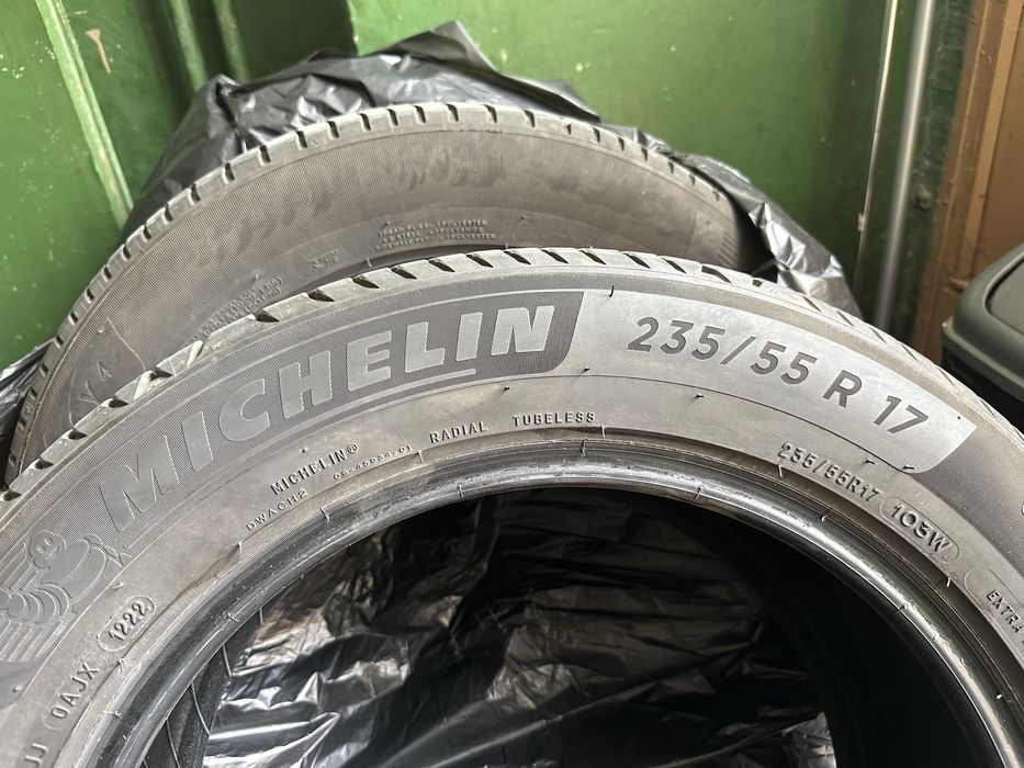 235.55.17 Michelin Primacy 4