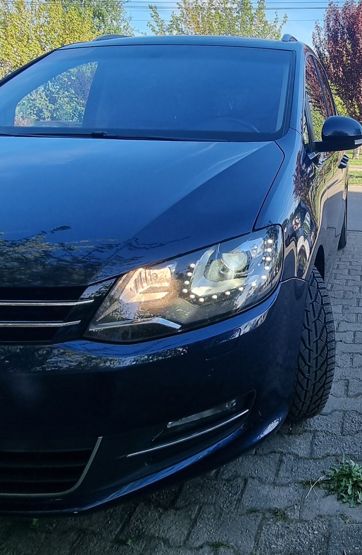 Vând Volkswagen Sharan 2.0