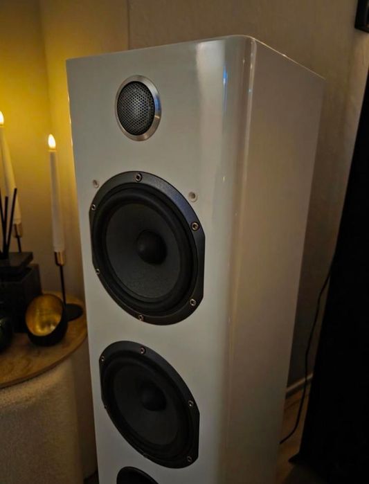 Boxe de podea Focal Easya active cu bluetooth