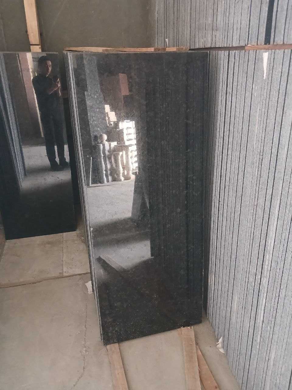 Granit tosh Angola black sizga kerakli obyomda yetkazamiz