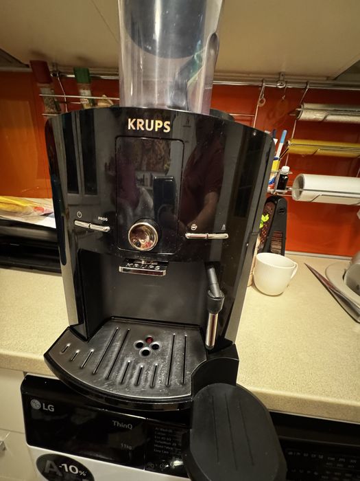 Expresor EA 8200 Automatic