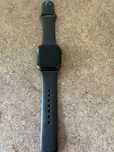 Продавам Apple watch se2 40mm