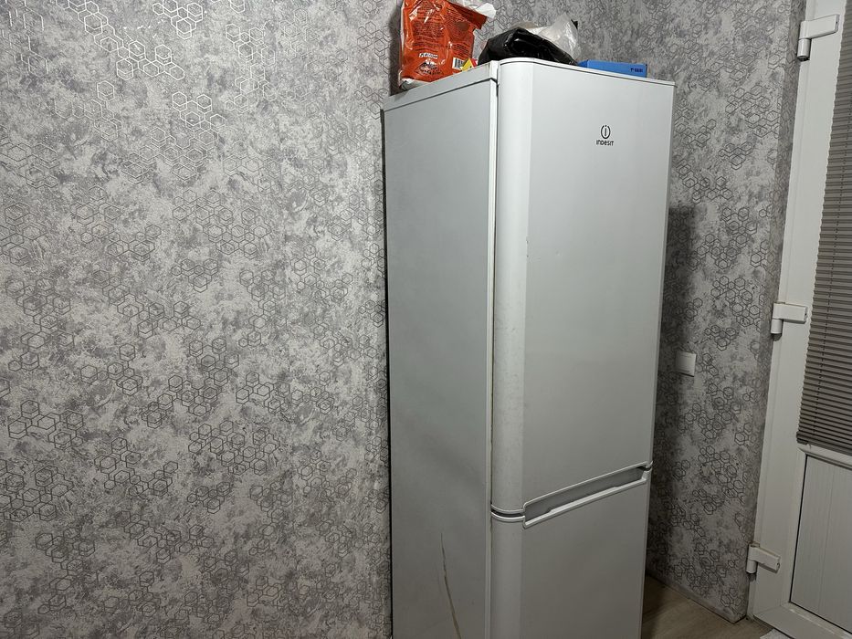 Продам квартиру бектемир мусафо маскани 3 комнатная 66 кв