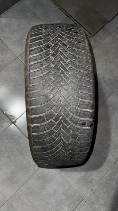 Всесезонни гуми 205/50/17