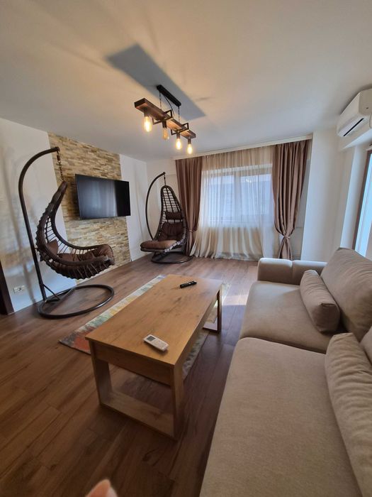Piata victoriei, apartament spatios amenajari noi, de lux, proprietar.