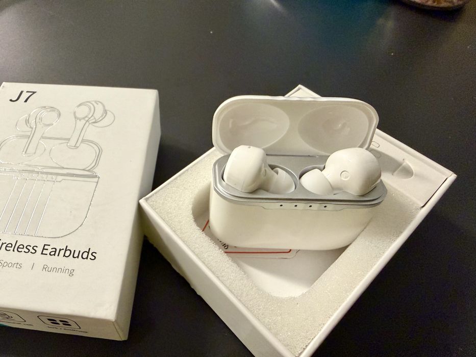 Casti wireless bluetooth 5.3 Noi lichidare stoc pret producator