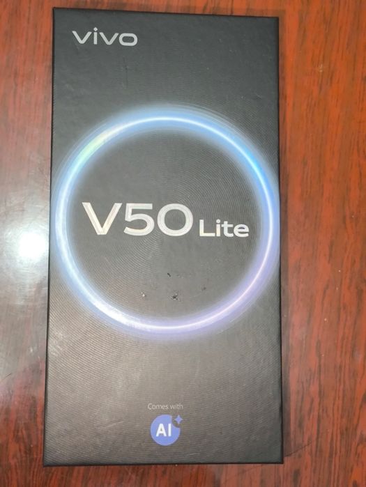 Vivo v50 lite 8/128 gb