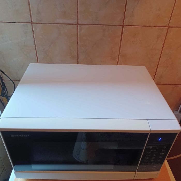 Cuptor cu microunde Sharp