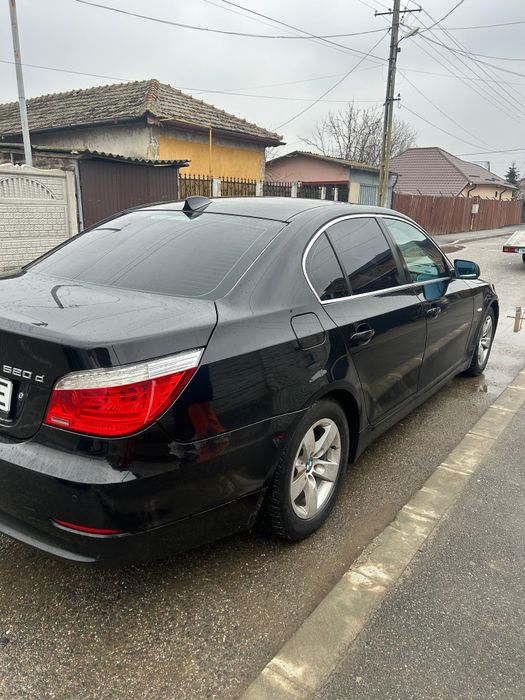 Vând/Schimb BMW 520D facelift