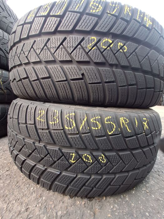 2 anvelope iarna 235/55r17 Vredestein Montaj Gratuit
