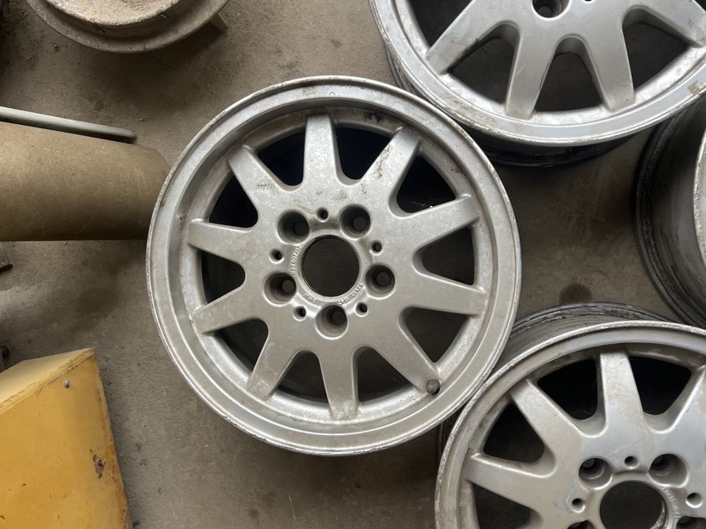 Ковани джанти за BMW e36 15 цола