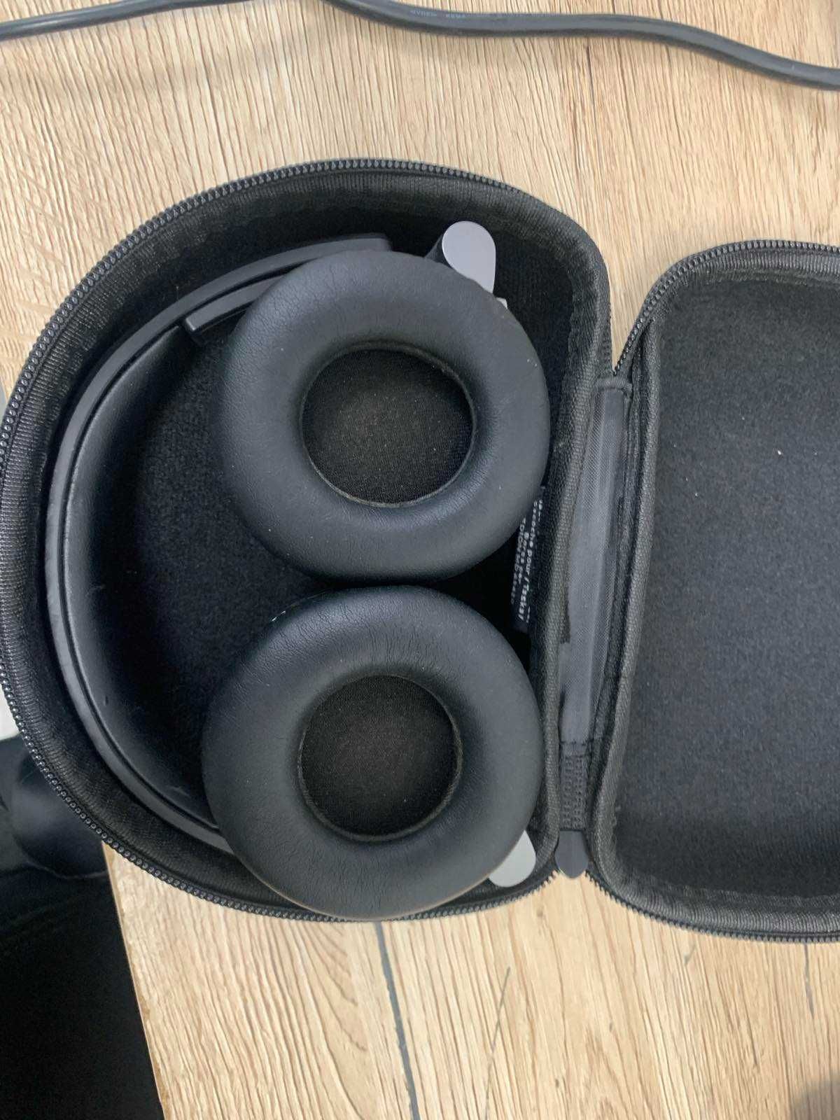 Слушалки JBL Synchros E40BT, тип DJ