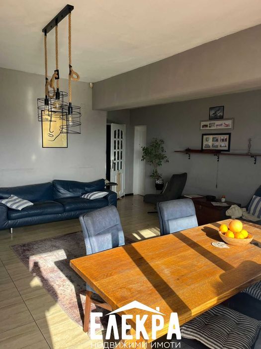 Прекрасна къща с три спални с.Кривня