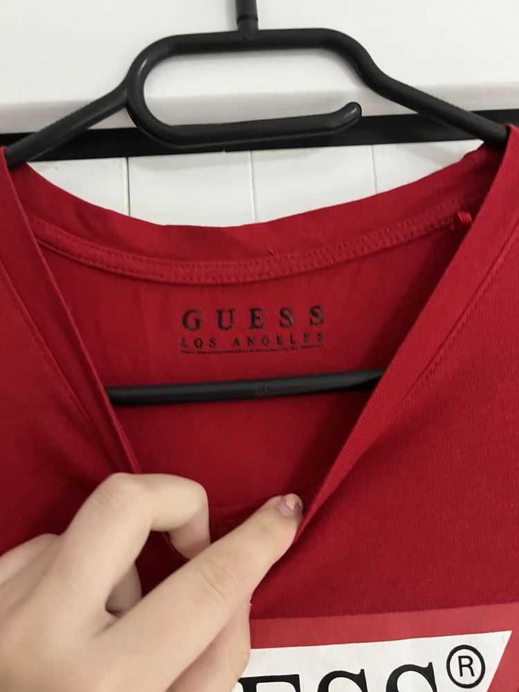 Tricou Guess rosu marimea S