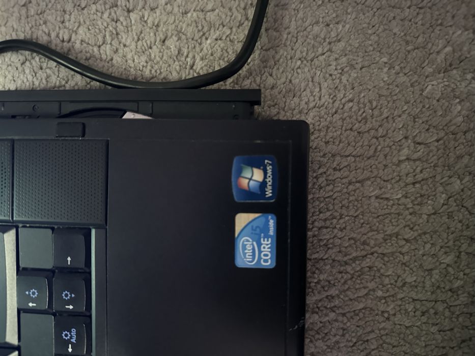 Dell Latitud E6410/2010/Core 15 processor/RAM 4GB/Windows 10